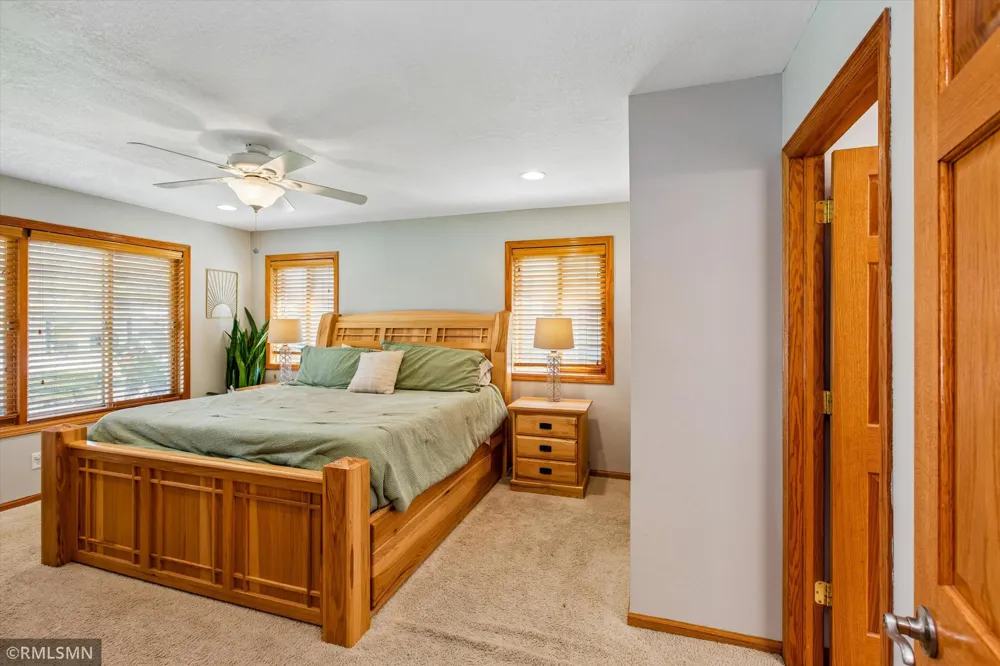 105 Valley Court Cannon Falls, MN 55009