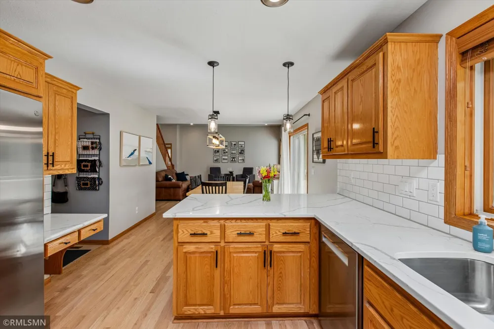 105 Valley Court Cannon Falls, MN 55009