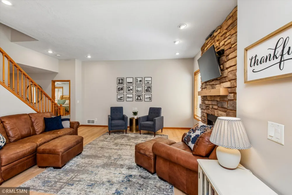 105 Valley Court Cannon Falls, MN 55009