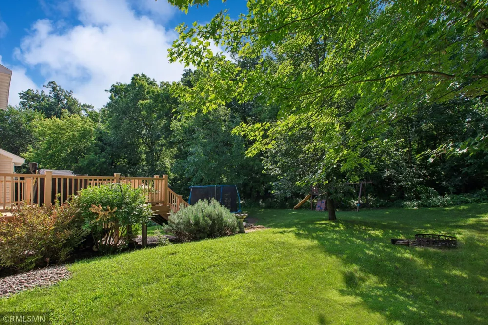 105 Valley Court Cannon Falls, MN 55009