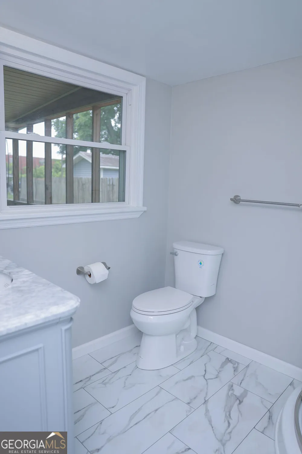 108 W 10th ST Chickamauga, GA 30707