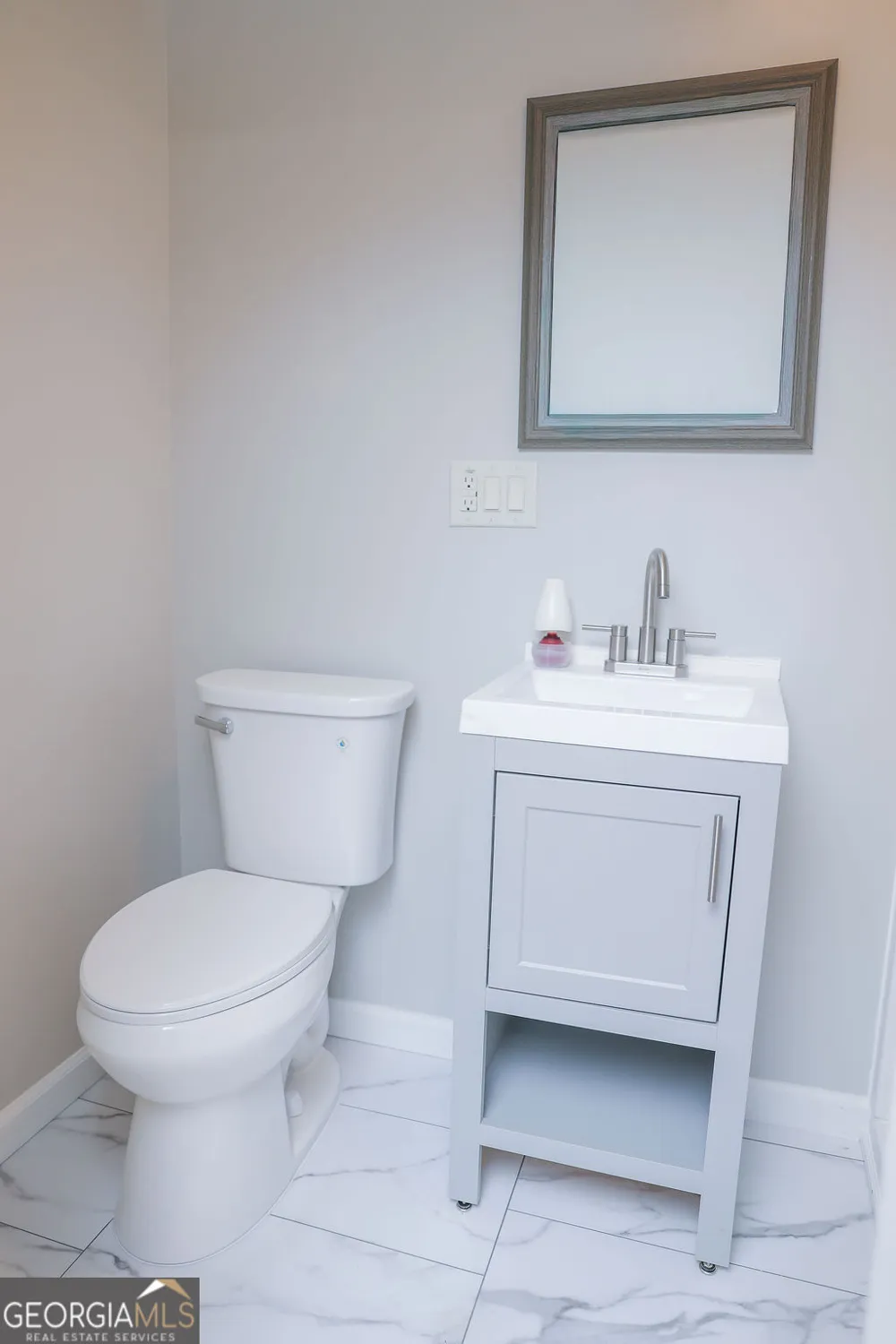 108 W 10th ST Chickamauga, GA 30707