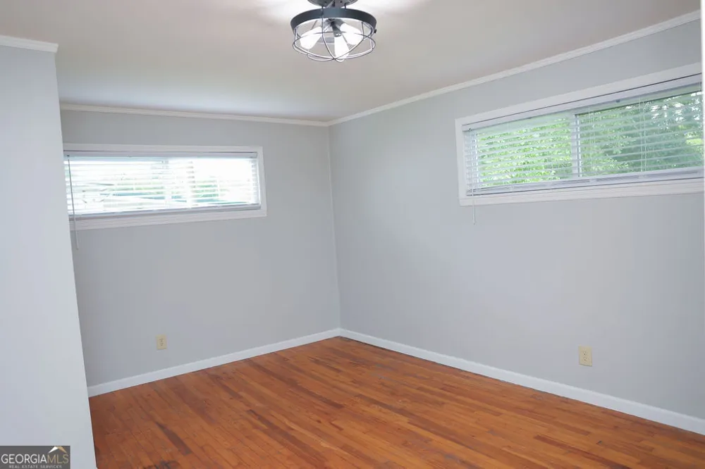 108 W 10th ST Chickamauga, GA 30707