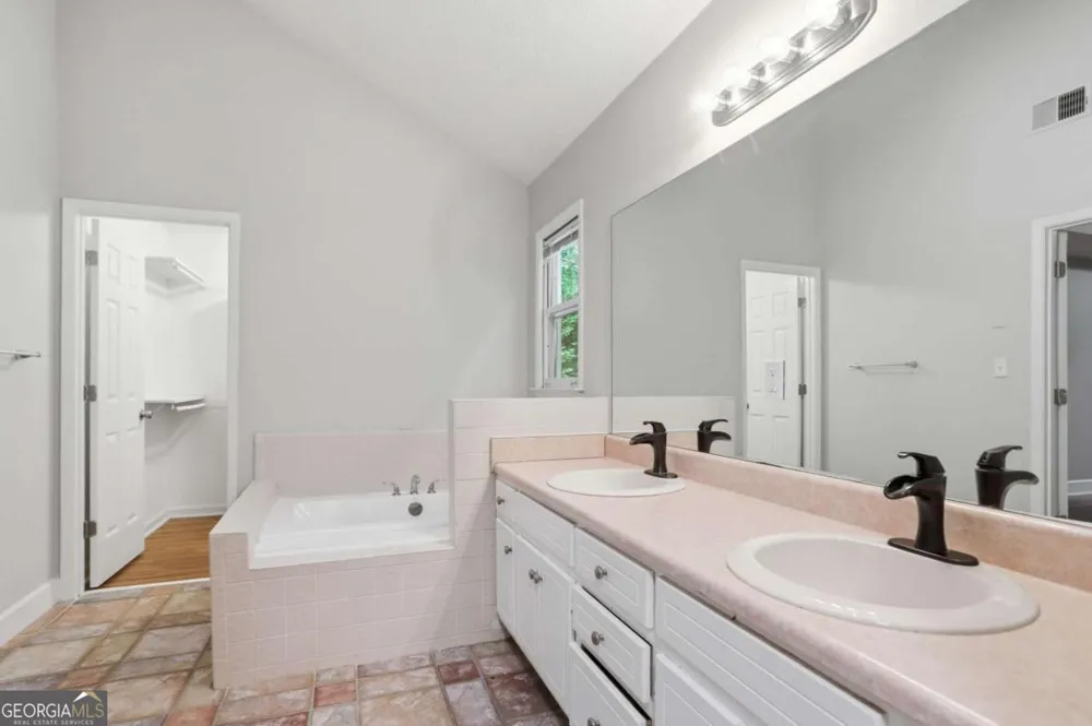 104 Ashland TRL Tyrone, GA 30290