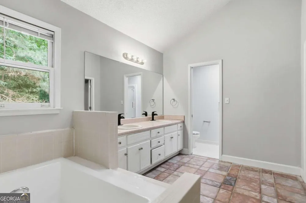 104 Ashland TRL Tyrone, GA 30290