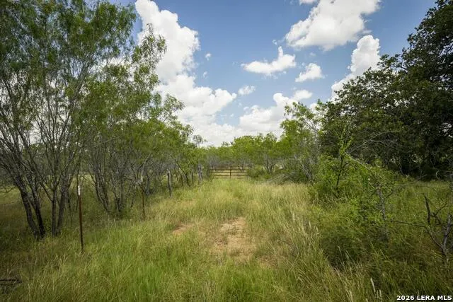 5616 FM 1117 Seguin, TX 78155