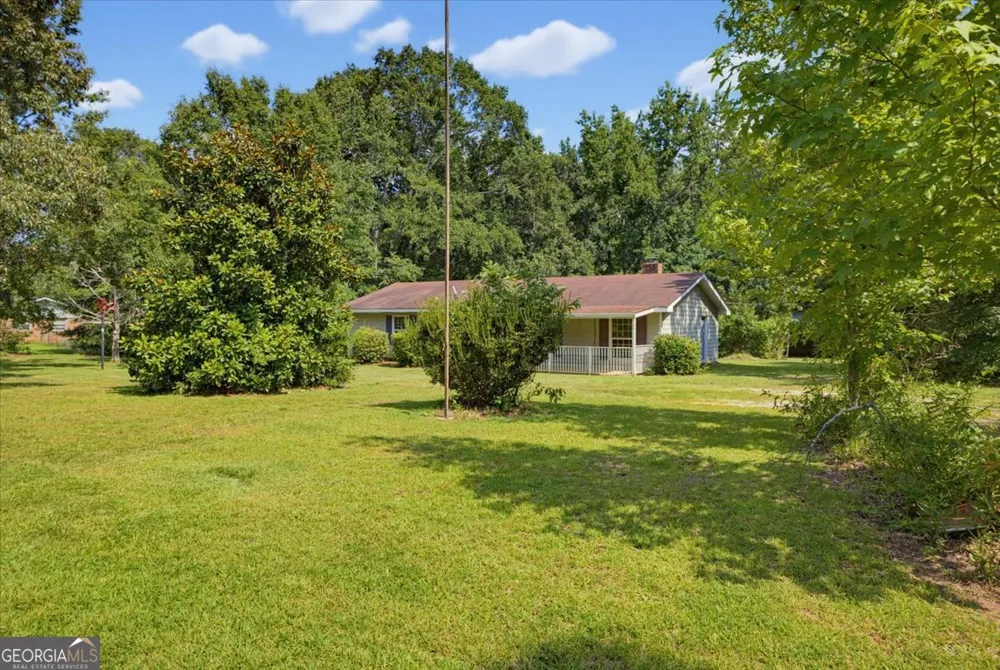 62 Cotton RD Winterville, GA 30683