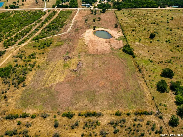 10890 KINGSBURY RD Kingsbury, TX 78638