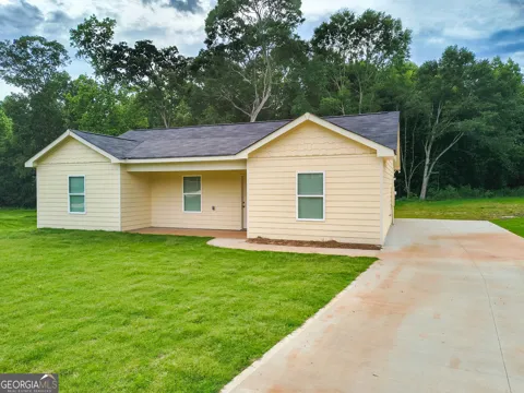 74 Lyla LN