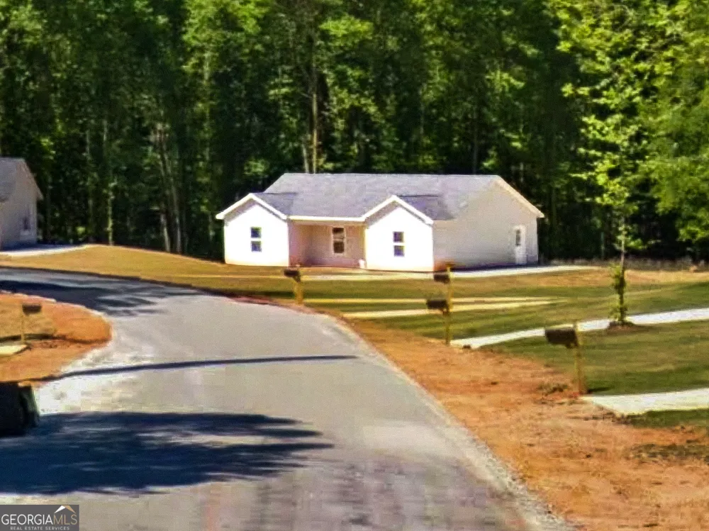 74 Lyla LN Canon, GA 30520