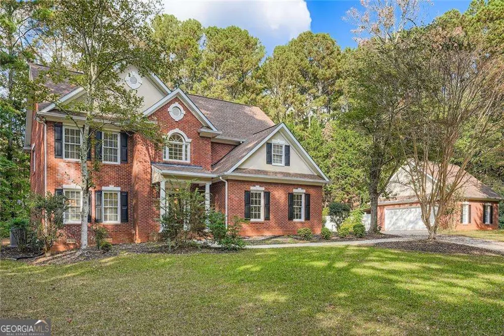 100 Hamilton Glen CT Fayetteville, GA 30215