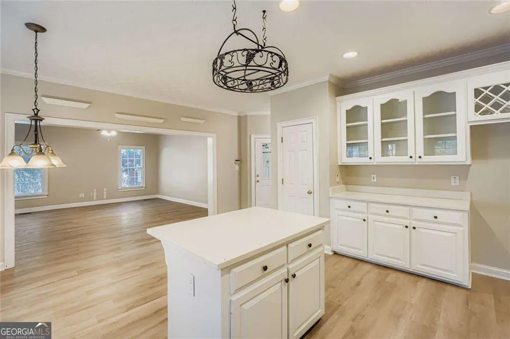 100 Hamilton Glen CT Fayetteville, GA 30215