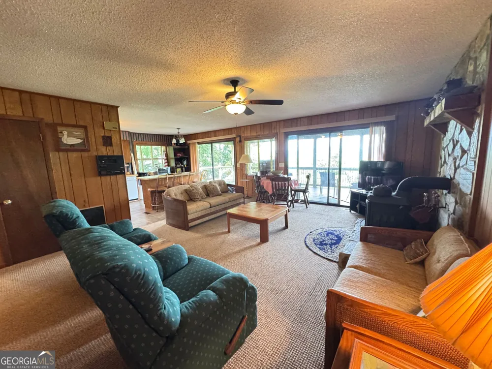 1498 Harris Ridge RD Young Harris, GA 30582