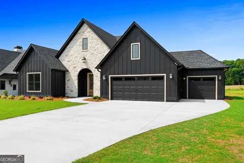 28 South Pointe DR