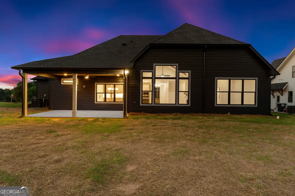 28 South Pointe DR Hartwell, GA 30643