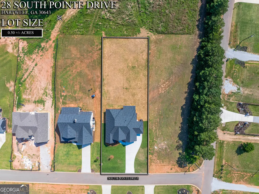 28 South Pointe DR Hartwell, GA 30643