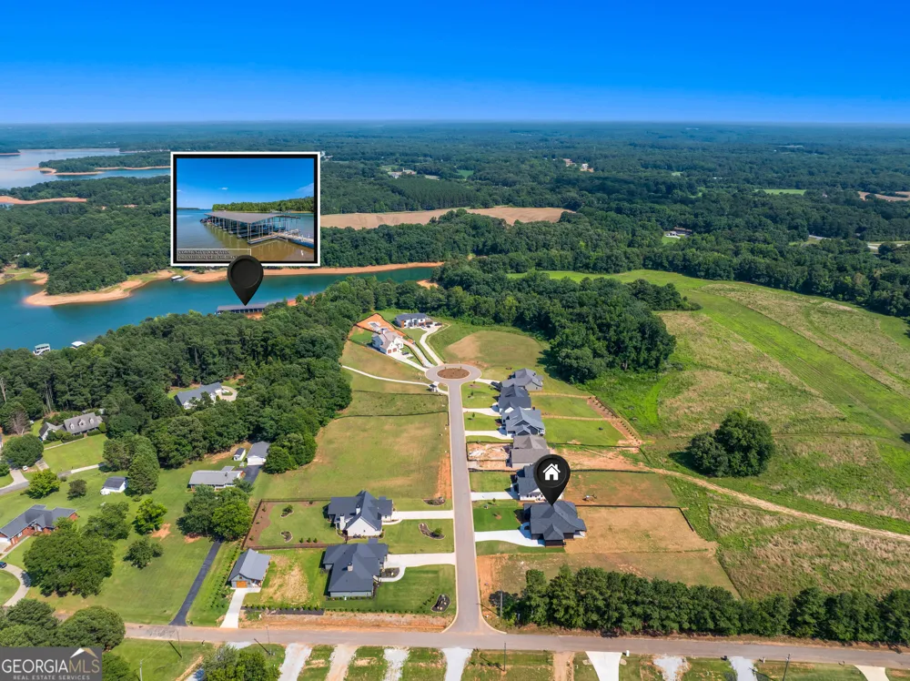 28 South Pointe DR Hartwell, GA 30643