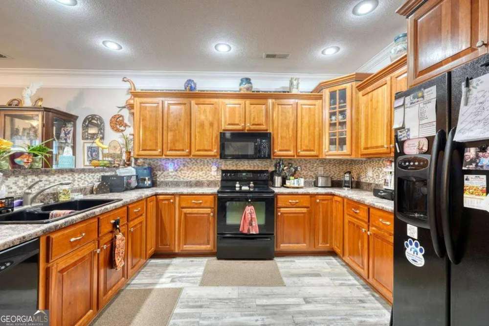 1729 Watercrest WAY Young Harris, GA 30582