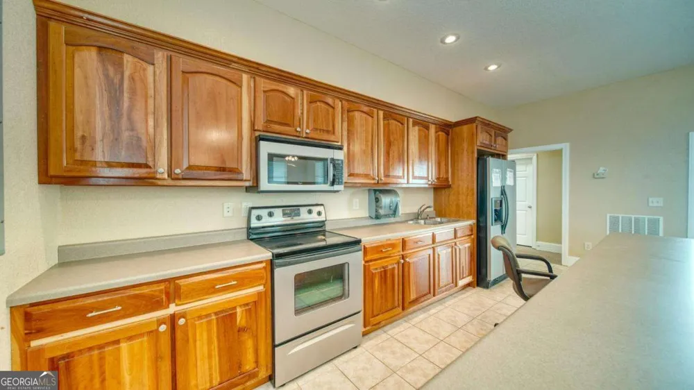 1729 Watercrest WAY Young Harris, GA 30582