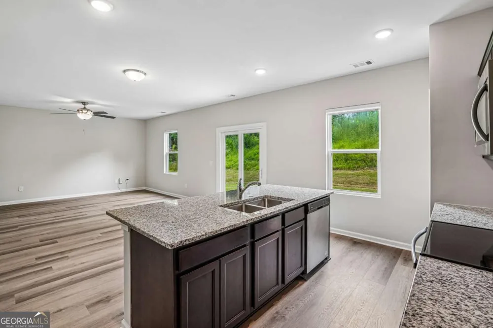 27 Tabasco Cat CT Cartersville, GA 30120