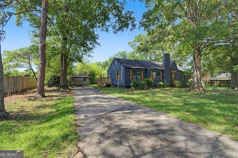 107 W Fairmount AVE Cedartown, GA 30125