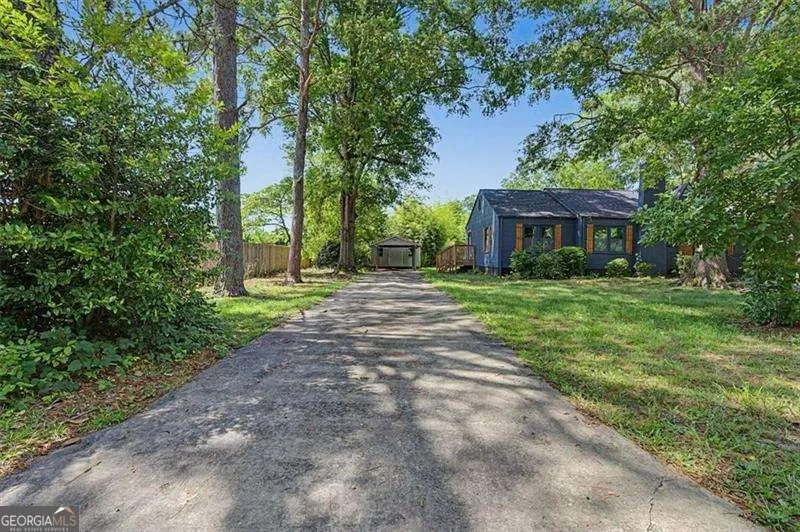 107 W Fairmount AVE Cedartown, GA 30125