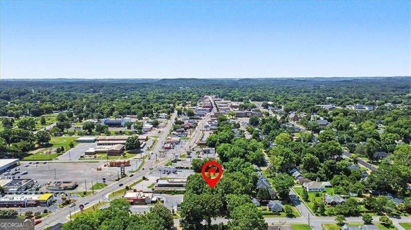 107 W Fairmount AVE Cedartown, GA 30125