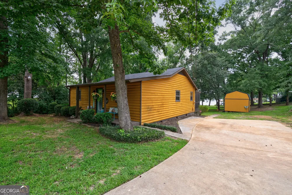 115 Admiralty WAY NW Milledgeville, GA 31061