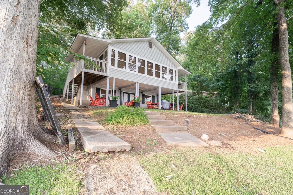 301 Thomas DR Eatonton, GA 31024