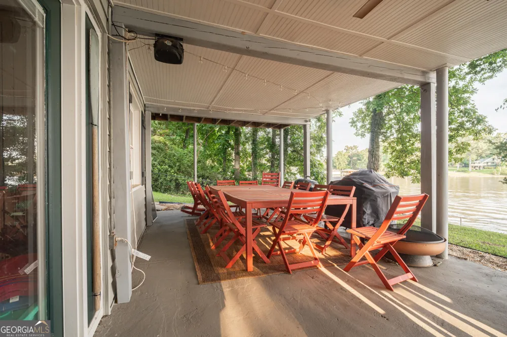 301 Thomas DR Eatonton, GA 31024