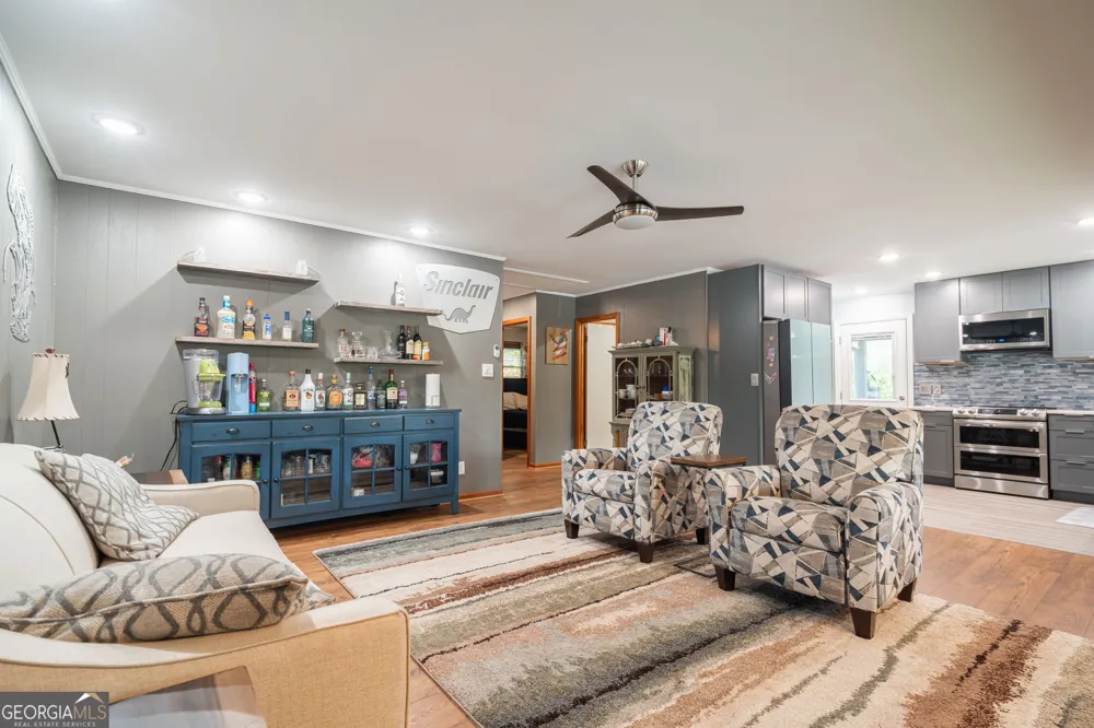 301 Thomas DR Eatonton, GA 31024
