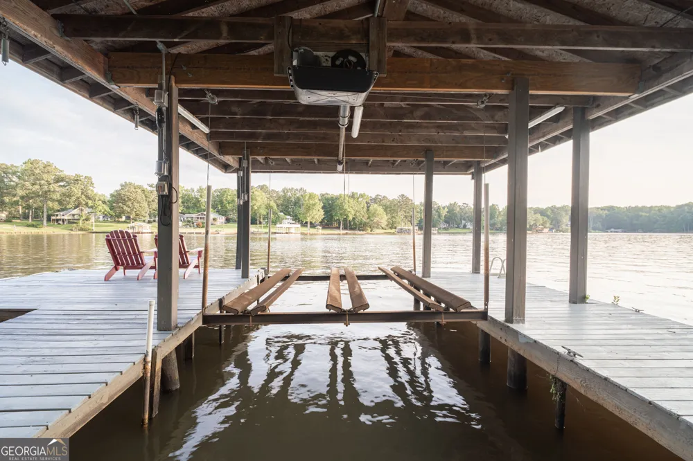 301 Thomas DR Eatonton, GA 31024