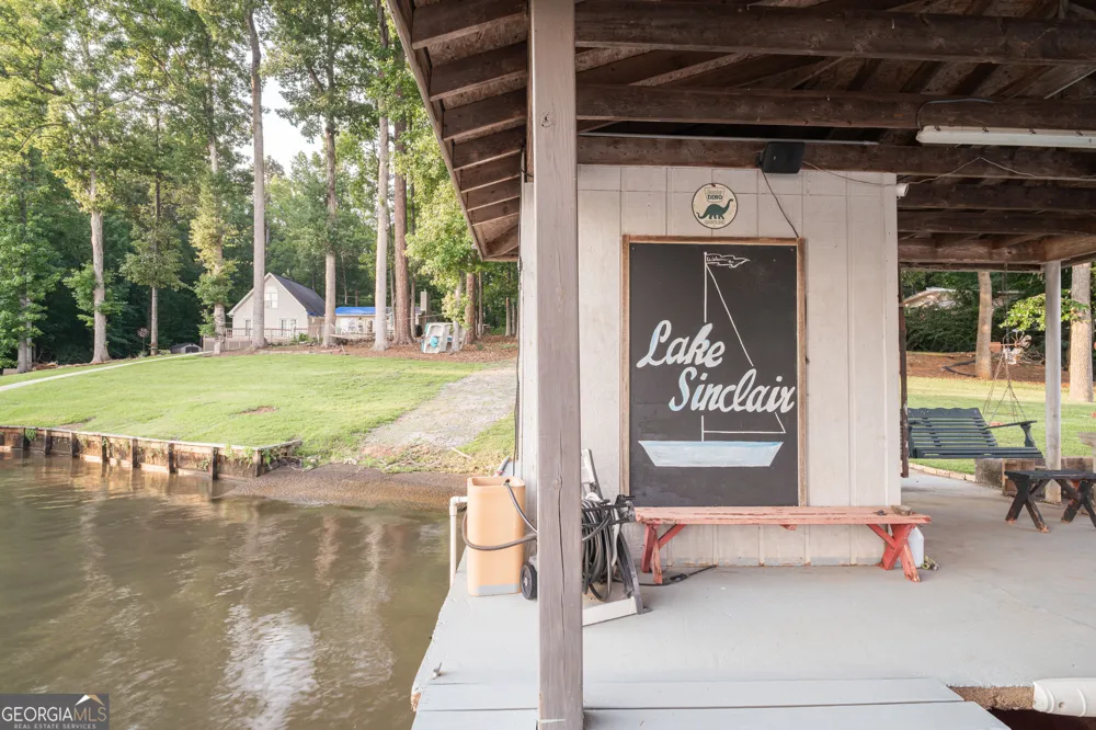 301 Thomas DR Eatonton, GA 31024