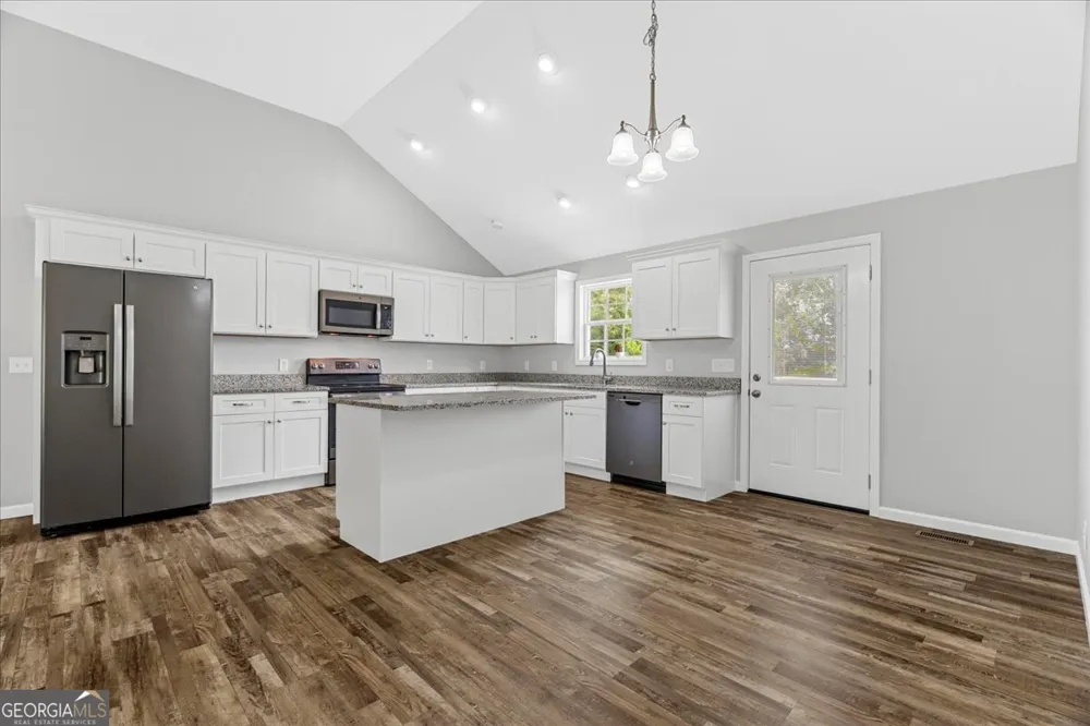 2936 Rebecca CIR Rocky Face, GA 30740