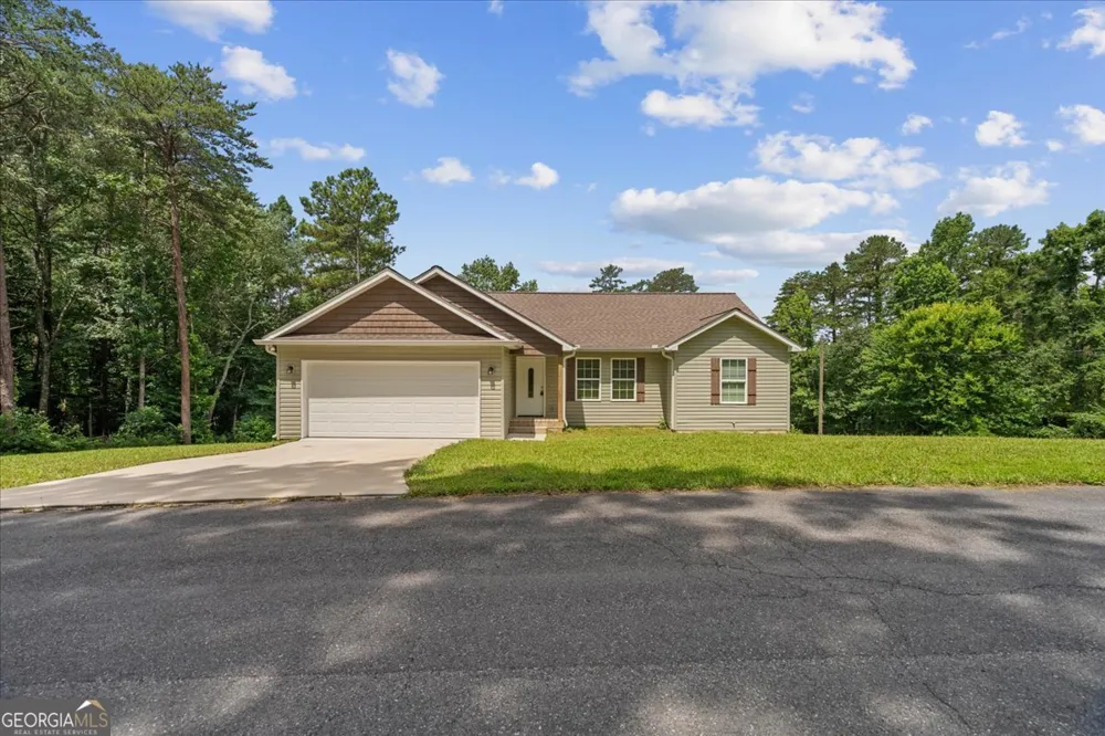 2936 Rebecca CIR Rocky Face, GA 30740