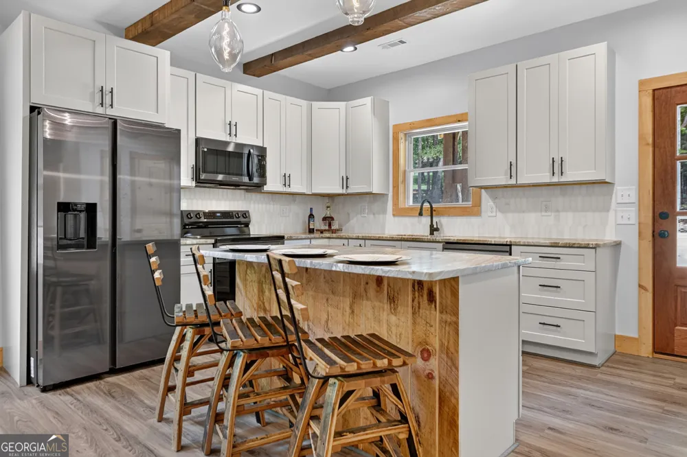 646 High Country CIR Morganton, GA 30560