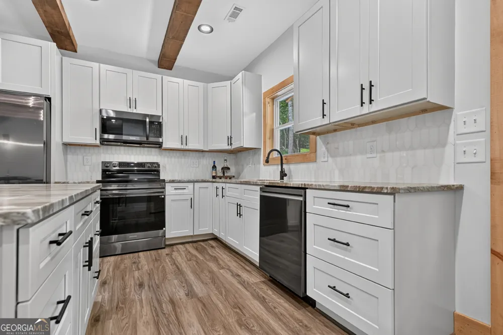 646 High Country CIR Morganton, GA 30560
