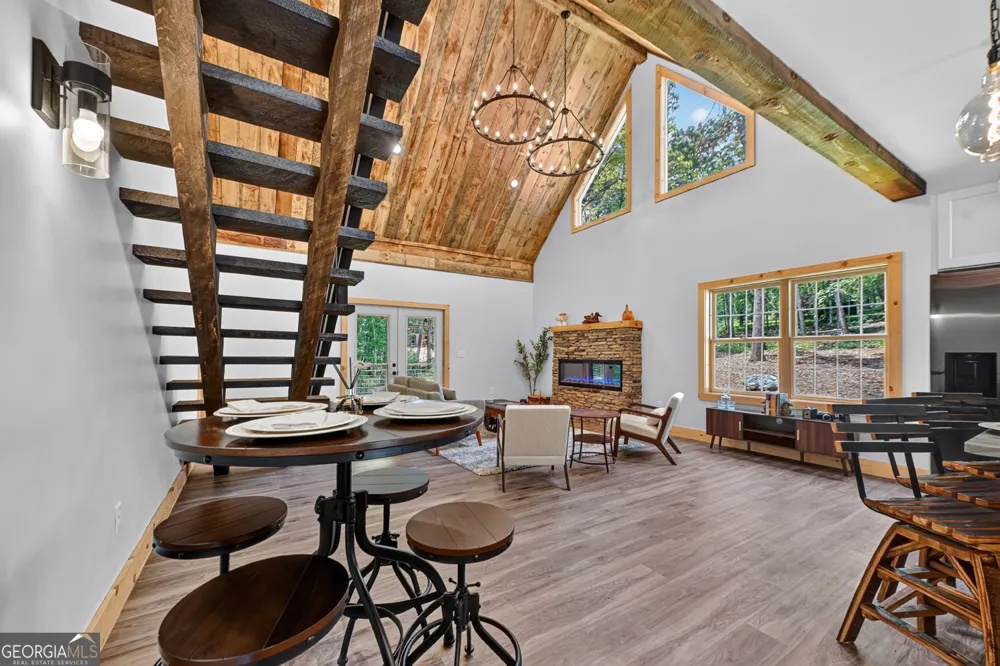 646 High Country CIR Morganton, GA 30560
