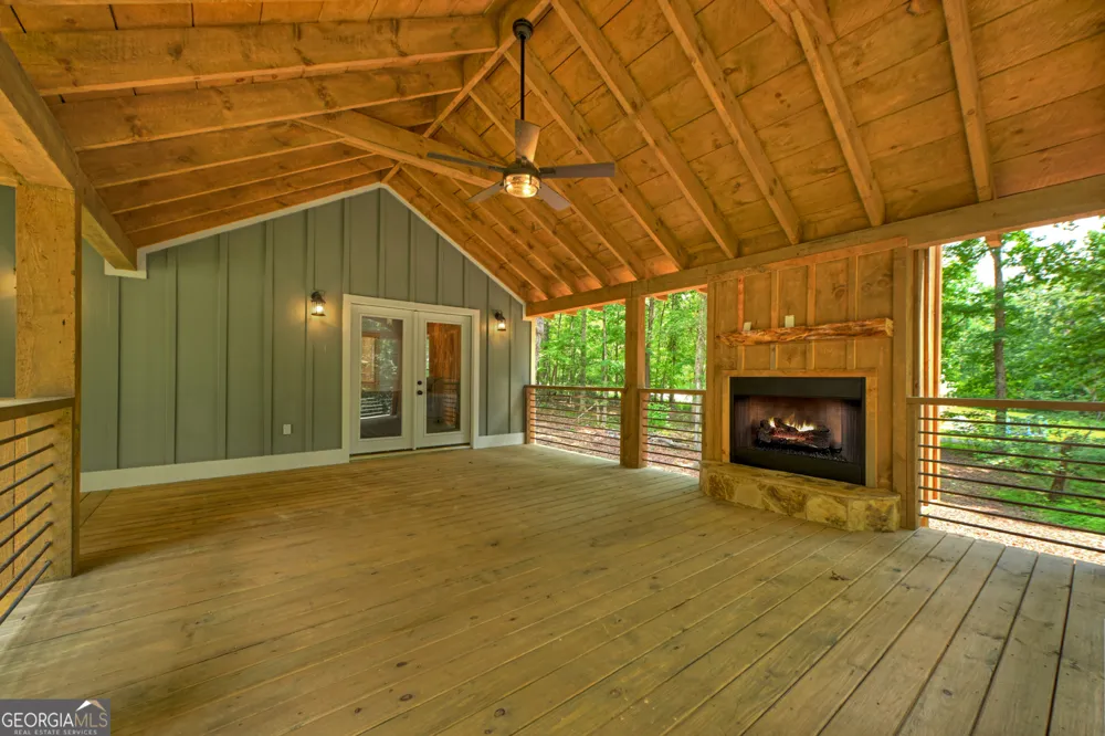 646 High Country CIR Morganton, GA 30560