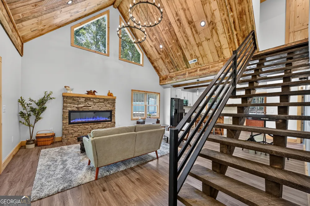 646 High Country CIR Morganton, GA 30560