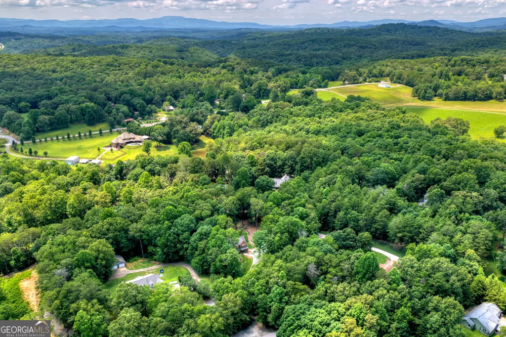 646 High Country CIR Morganton, GA 30560