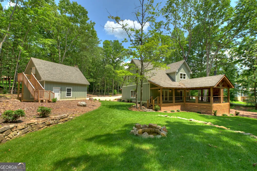 646 High Country CIR Morganton, GA 30560