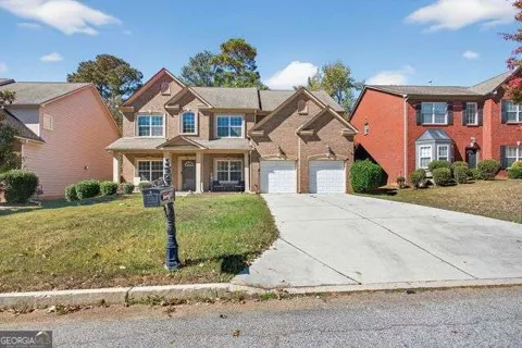 3871 Paper Birch LN