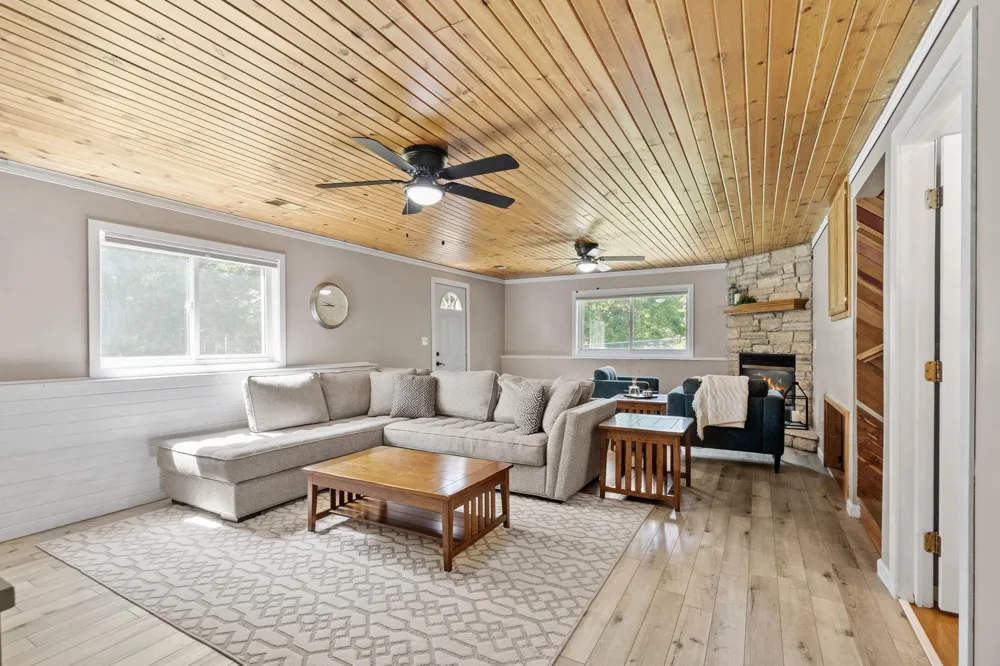 40744 Fenian Way North Branch, MN 55056