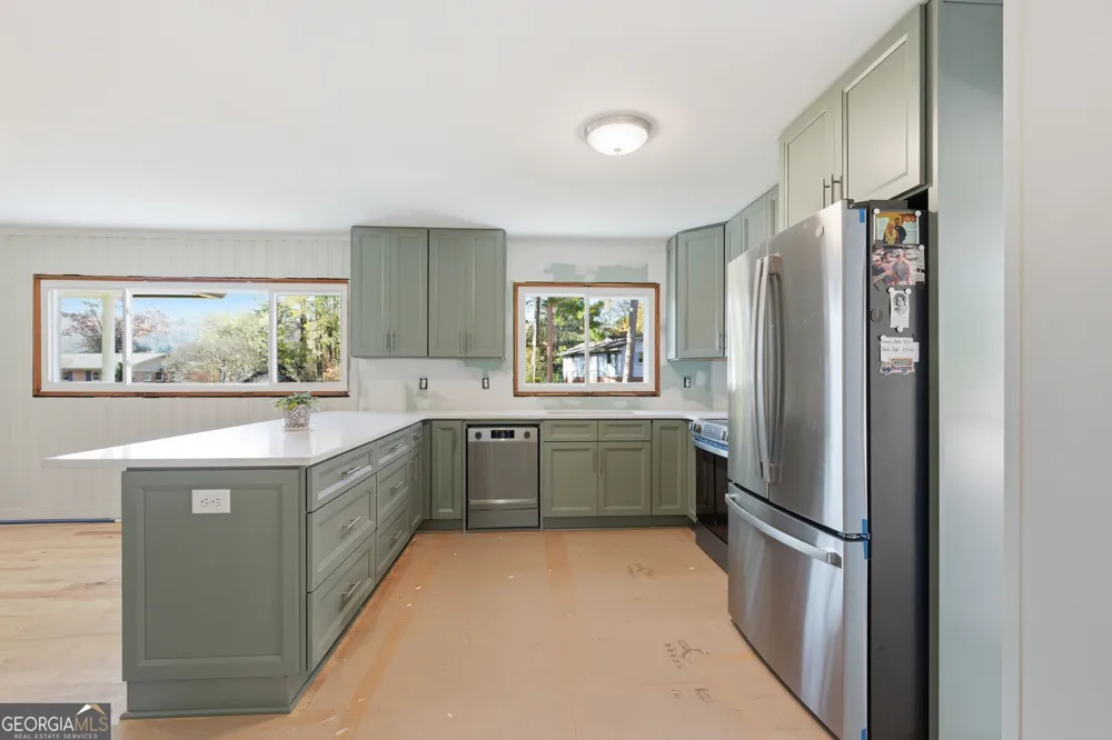 117 Glencrest DR Toccoa, GA 30577