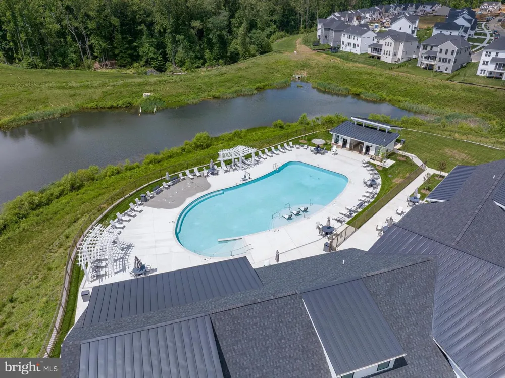 121 SUMMIT POINT BOULEVARD #15-J Bowie, MD 20716