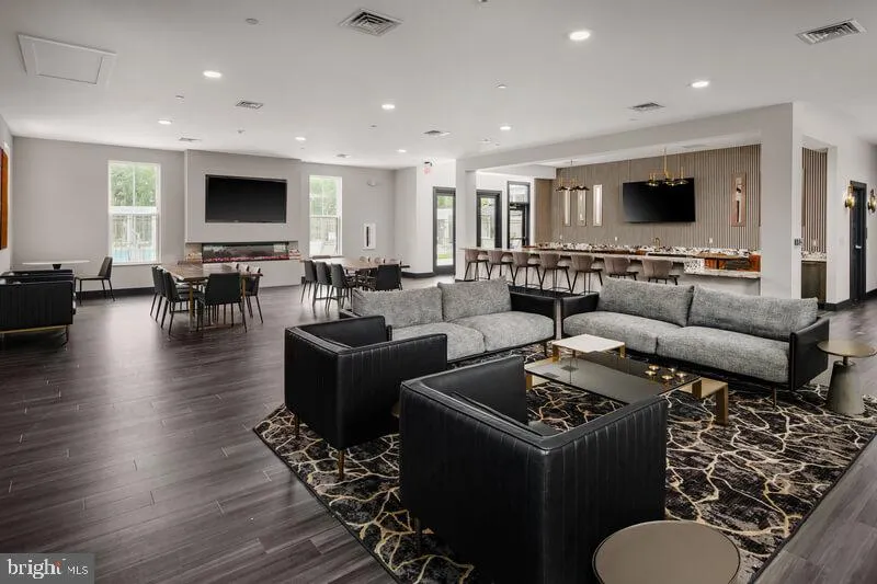 111 SUMMIT POINT BOULEVARD #20-J Bowie, MD 20716