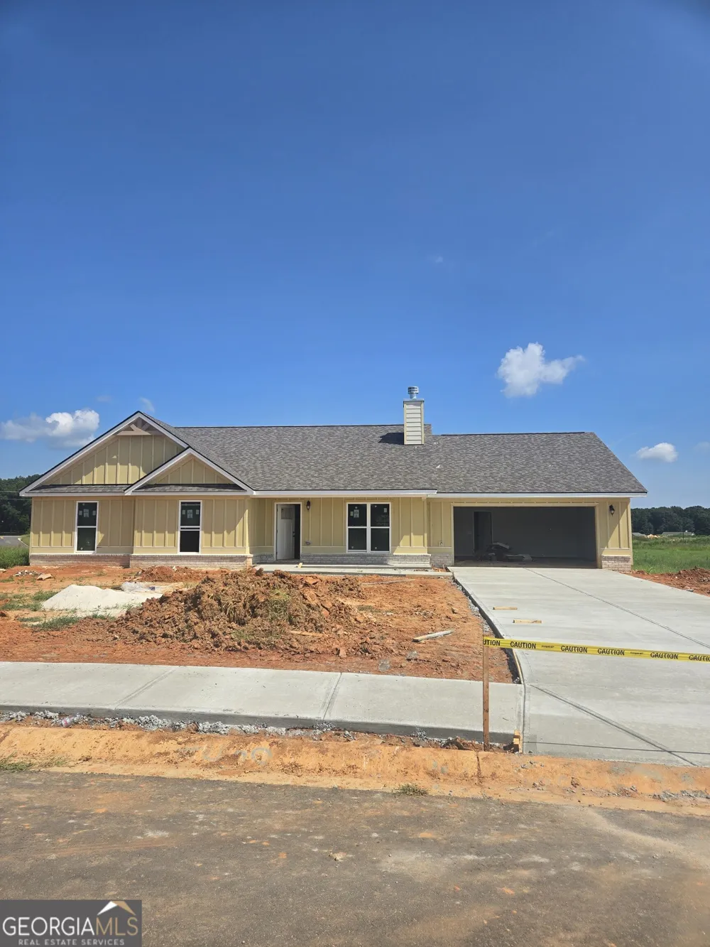 408 Seashell CT Statham, GA 30666