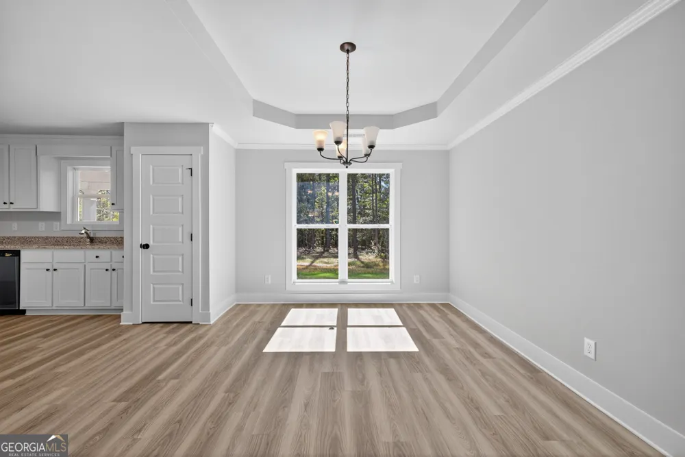 416 Seashell CT Statham, GA 30666
