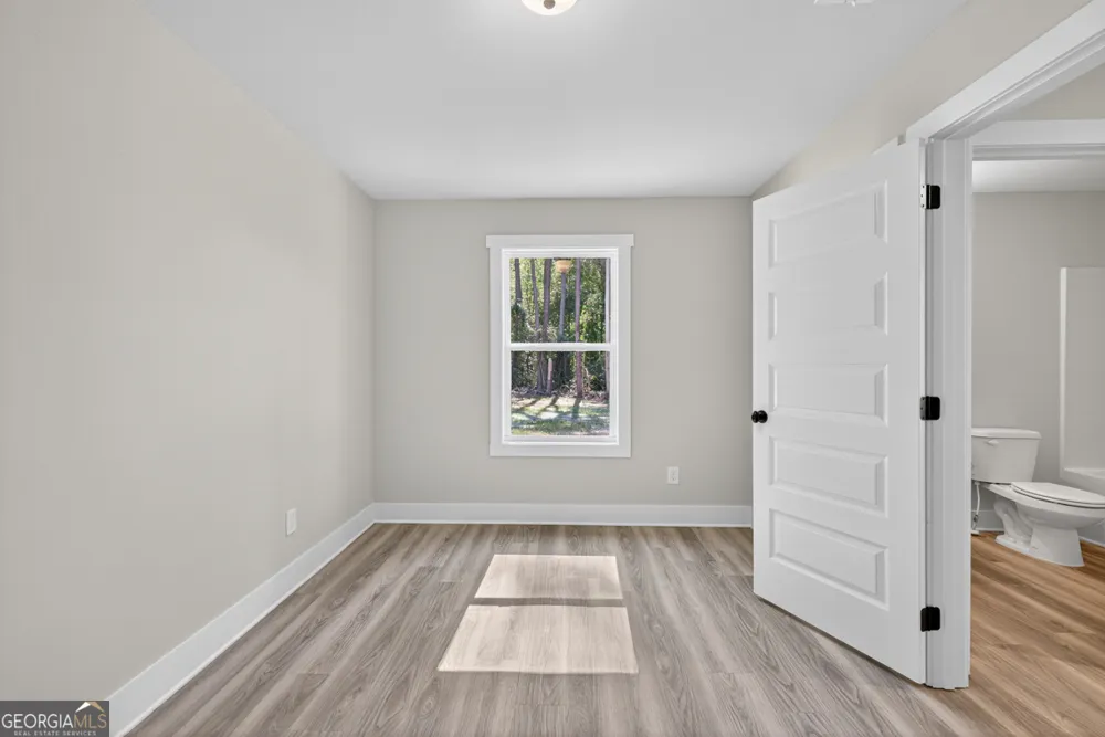 416 Seashell CT Statham, GA 30666